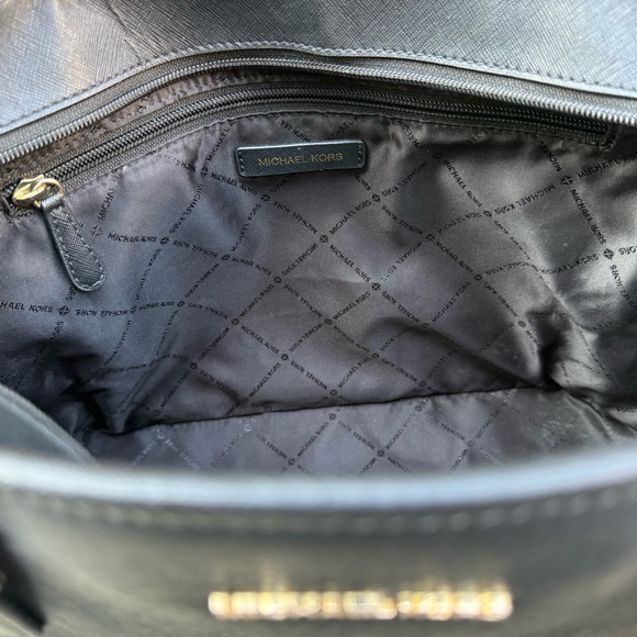 Michael Kors Jet Set Black Saffiano Leather Top Zip Tote Bag Purse - Picture 11 of 14